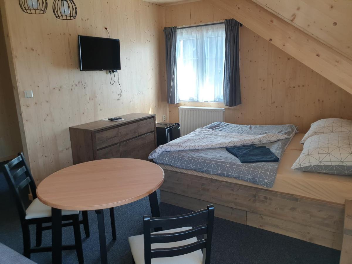 Penzion Parma Ostružná المظهر الخارجي الصورة