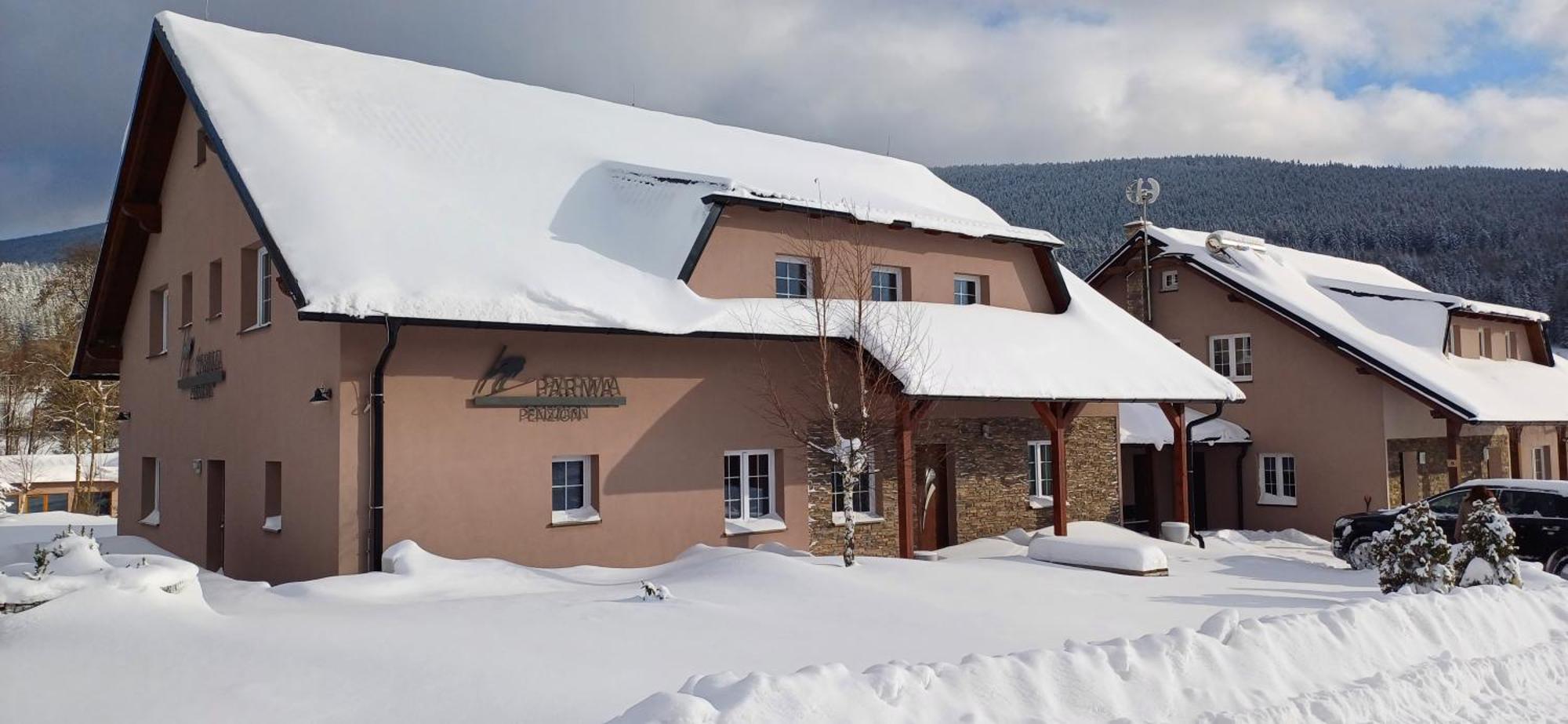 Penzion Parma Ostružná المظهر الخارجي الصورة